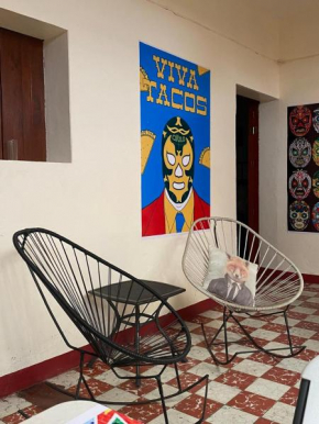 Hostal mil Mascaras 7